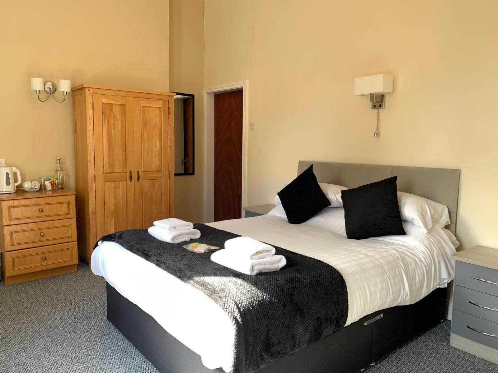 The Donard Bed and Breakfast Newcastle  Buitenkant foto